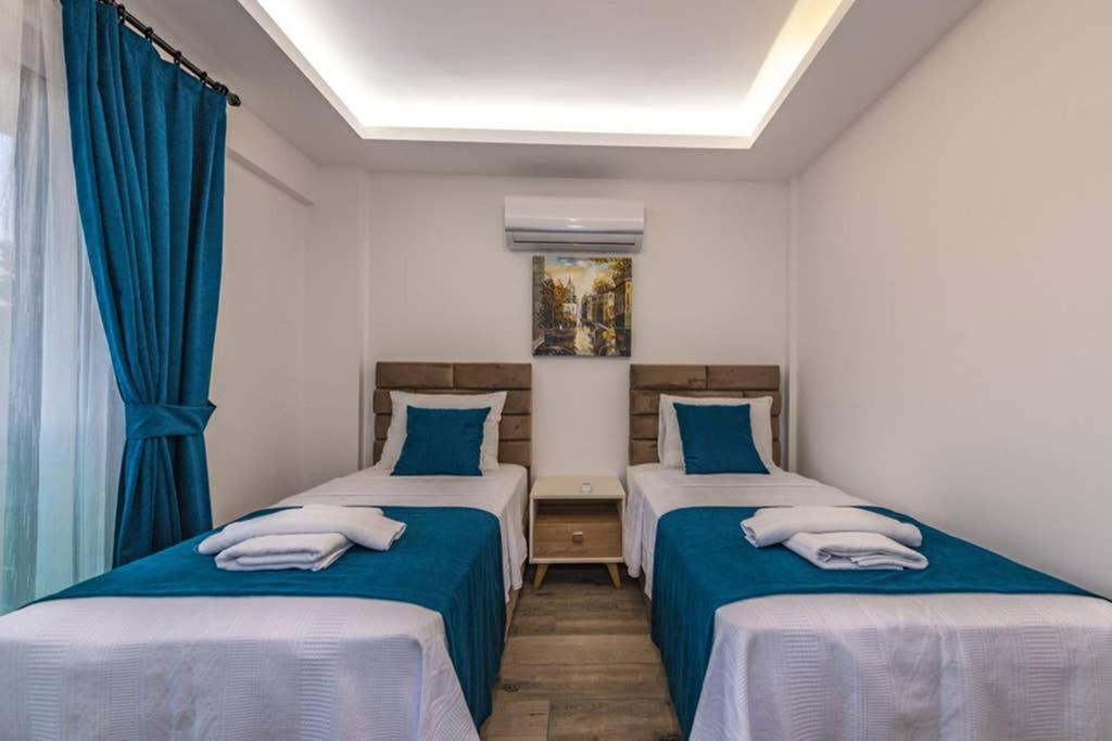 Bella- 4 Bedroom Holiday Villa In Oludeniz フェティエ エクステリア 写真