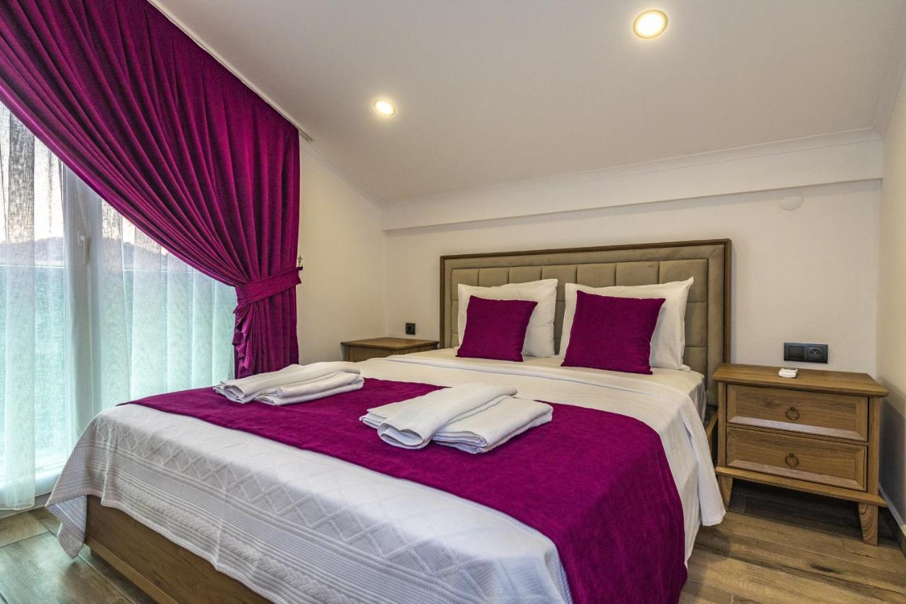 Bella- 4 Bedroom Holiday Villa In Oludeniz フェティエ エクステリア 写真
